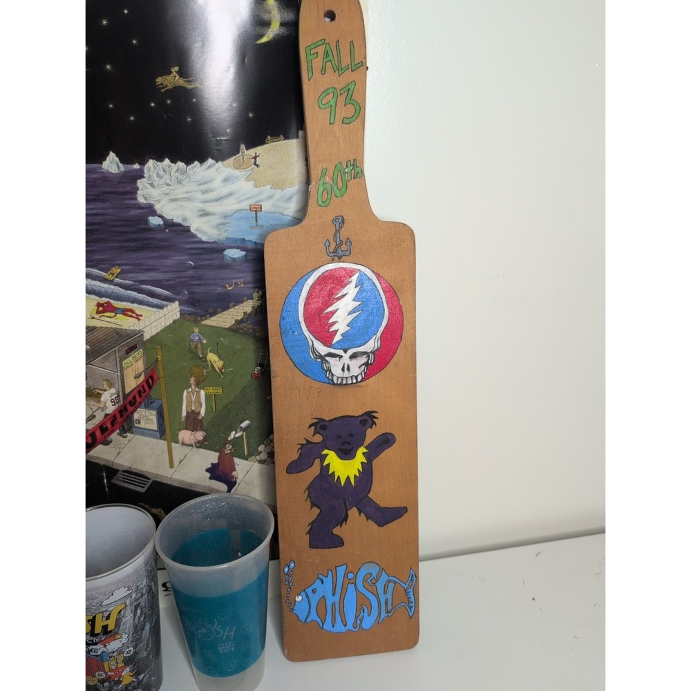 Huge Rare Phish Lot Memorabilia Poster CDs Cups DVD Calendar Bag Sunglasses More - Picture 13 of 16